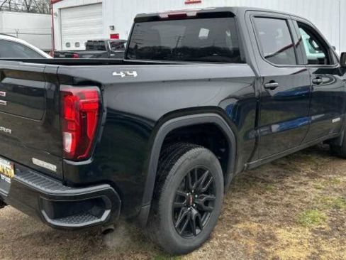 Used 2023 GMC Sierra 1500 Elevation image 3