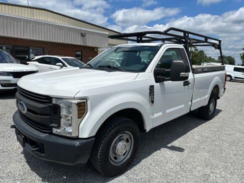 Used 2019 Ford F250 XL w/ Power Equipment Group RWD image 2