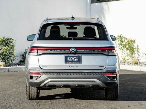Used 2025 Volkswagen Taos SEL w/ Black Wheel Plus Package image 8