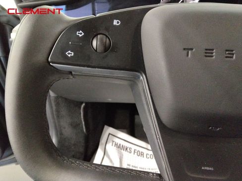 Used 2021 Tesla Model S Plaid image 10