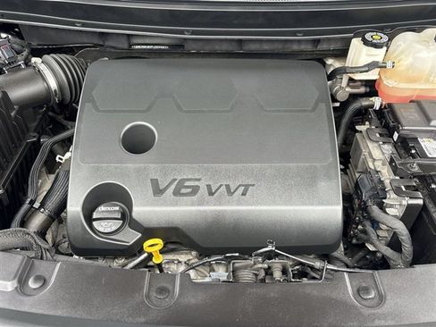 Certified 2023 Chevrolet Traverse LT FWD image 28