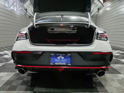 Used 2025 Hyundai Elantra N image 35