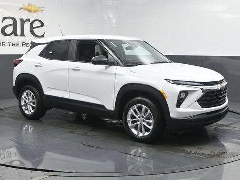 New 2026 Chevrolet TrailBlazer LS w/ LS Convenience Package AWD/4WD image 6