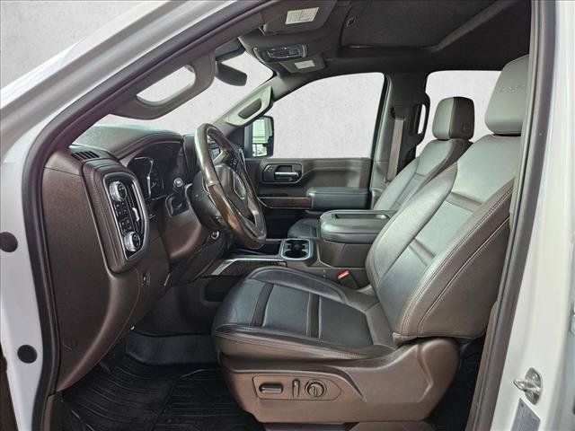 Used 2021 GMC Sierra 3500 Denali w/ Denali Ultimate Package AWD/4WD image 13