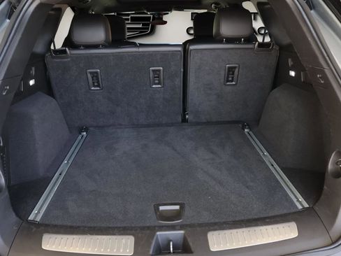 Certified 2023 Cadillac XT5 Premium Luxury w/ Technology Package image 16