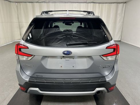 Used 2021 Subaru Forester Touring image 22