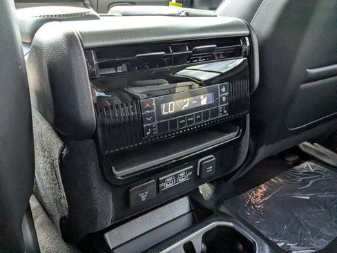 New 2026 Jeep Grand Wagoneer Limited AWD/4WD image 16