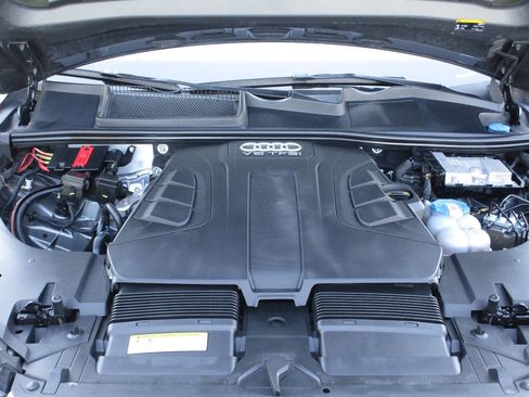 Used 2017 Audi Q7 3.0T Premium Plus w/ Premium Plus Package image 25