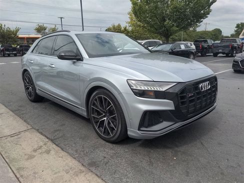 Used 2023 Audi SQ8 Prestige w/ Prestige Package image 2