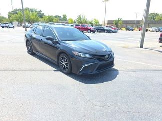 Used 2022 Toyota Camry SE FWD video 1
