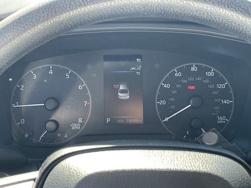 Used 2024 Toyota Corolla LE image 6