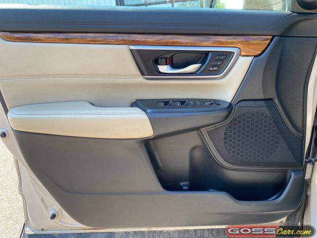 Used 2018 Honda CR-V Touring image 23
