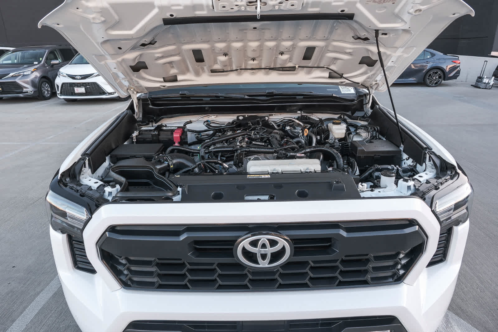 Certified 2024 Toyota Tacoma TRD Sport w/ TRD Sport Upgrade Package AWD/4WD image 27