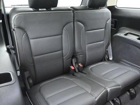 Used 2019 GMC Acadia Denali w/ Technology Package FWD image 23