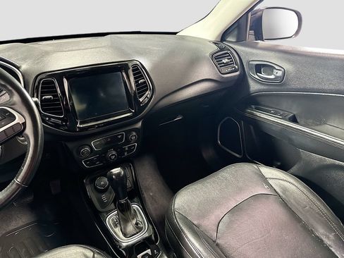 Used 2018 Jeep Compass Limited AWD/4WD image 23