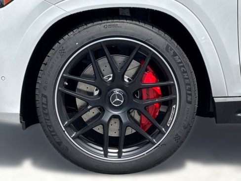 New 2026 Mercedes-Benz GLE 63 AMG S image 11