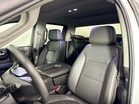 Used 2021 Chevrolet Silverado 1500 W/T w/ WT Value Package AWD/4WD image 21