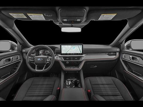 Used 2025 Ford Explorer ST-Line w/ ST-Line Street Pack AWD/4WD image 29