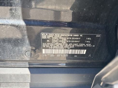 Used 2024 Toyota RAV4 XLE w/ Weather Package AWD/4WD image 20
