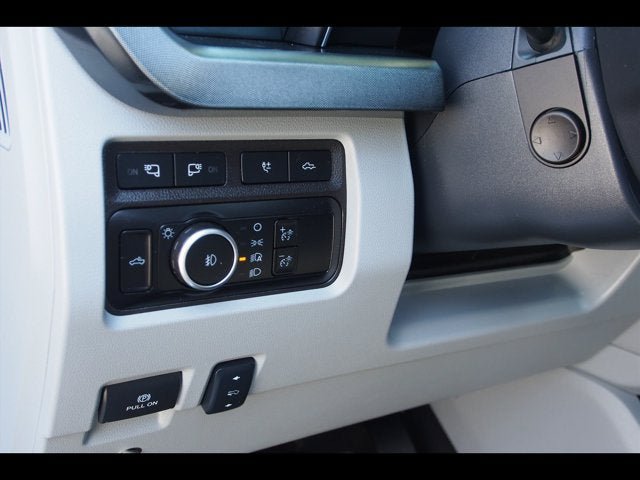 Used 2024 Ford F350 Limited w/ FX4 Off-Road Package AWD/4WD image 24