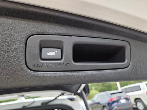Used 2025 Honda CR-V Sport Touring image 13