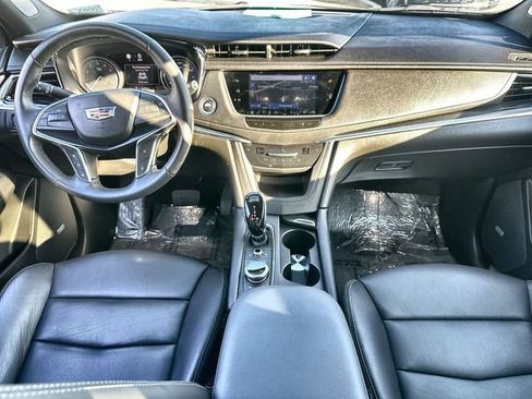 Used 2024 Cadillac XT5 Premium Luxury w/ Technology Package image 21