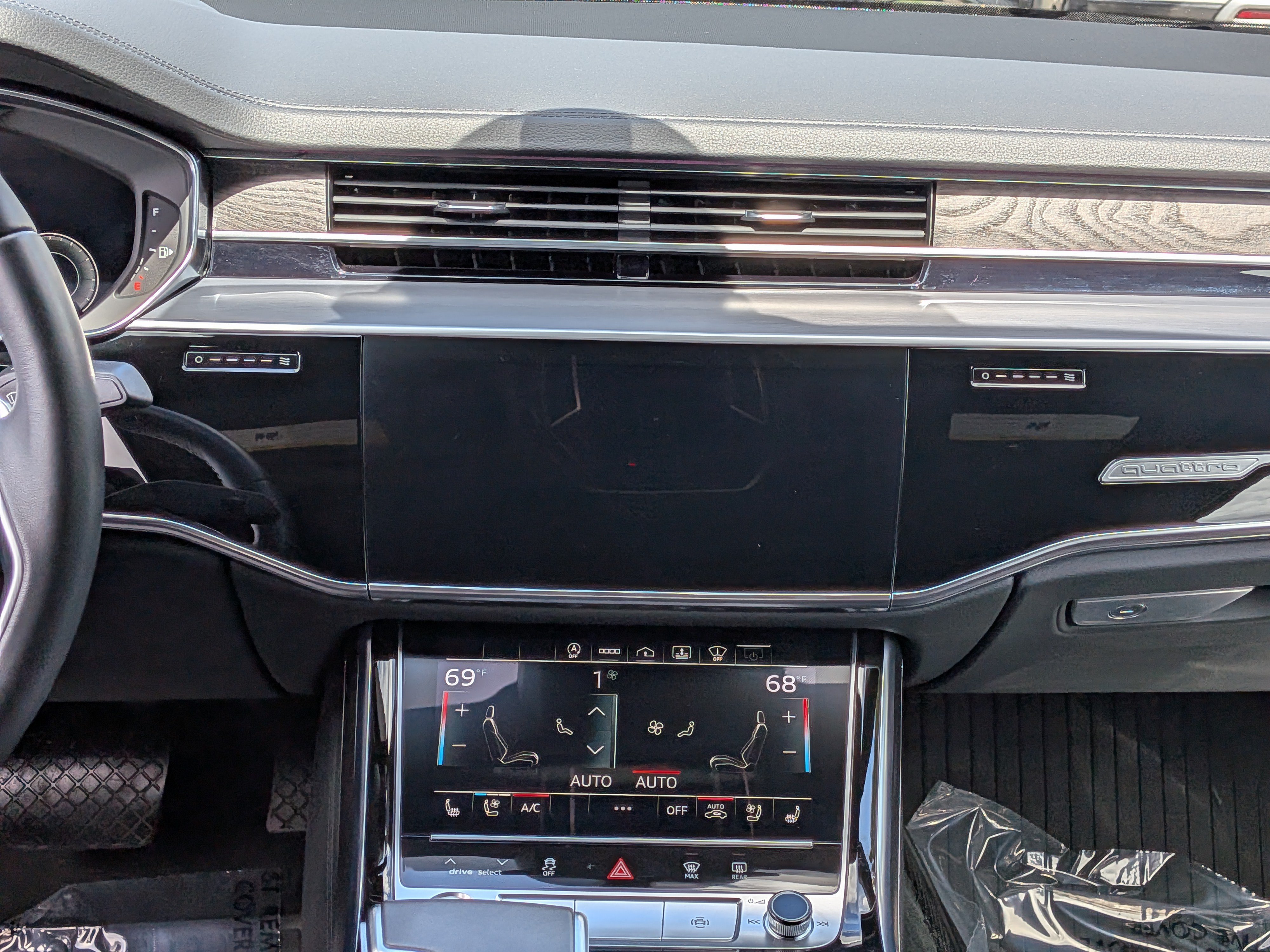 Used 2022 Audi A8 L 3.0T w/ Executive Package AWD/4WD image 20