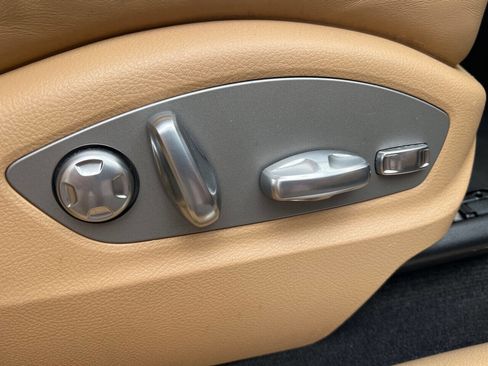 Used 2017 Porsche Macan S image 34