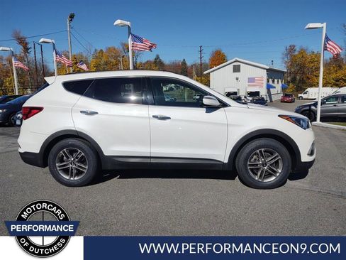 Used 2018 Hyundai Santa Fe Sport image 2