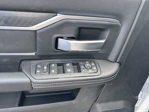 New 2026 RAM 3500 Big Horn AWD/4WD image 12