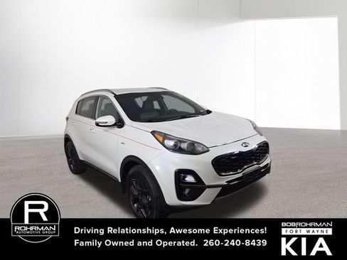 Certified 2020 Kia Sportage S image 4