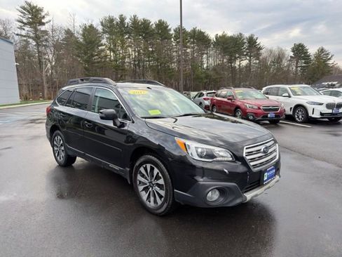 Used 2017 Subaru Outback 2.5i Limited image 3