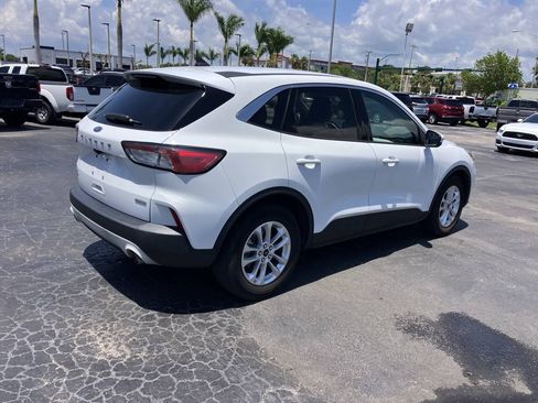 Used 2020 Ford Escape SE FWD image 5