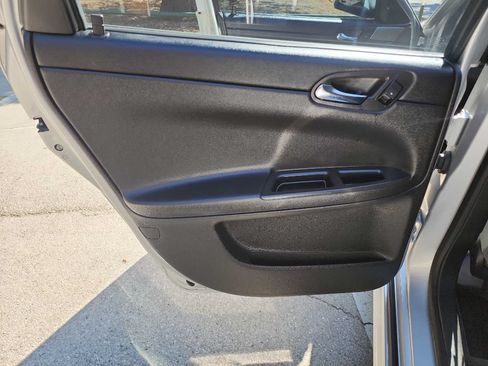 Used 2015 Chevrolet Impala Police FWD image 24