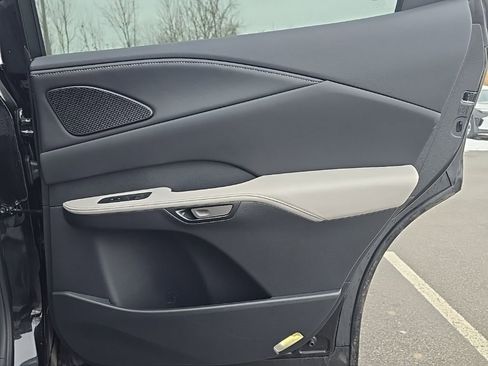 Used 2025 Lexus RX 350h image 28