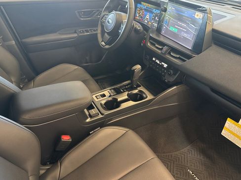 New 2026 Subaru Outback Limited image 15