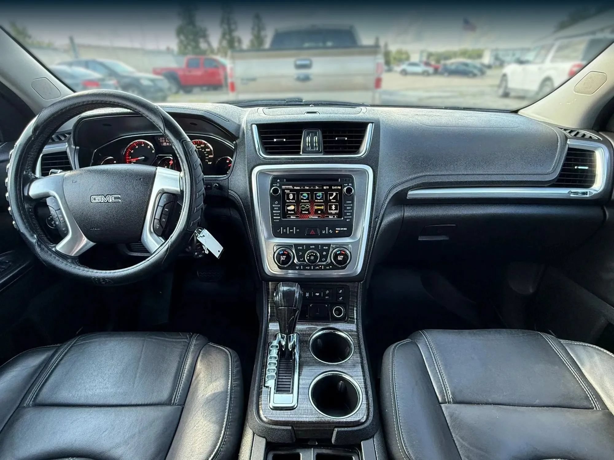 Used 2017 GMC Acadia Limited SLT AWD/4WD image 3