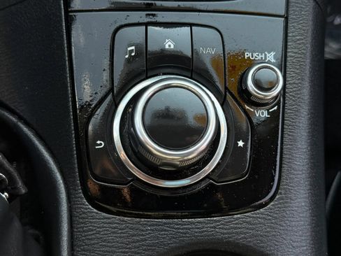 Used 2014 MAZDA MAZDA3 i Grand Touring FWD image 22