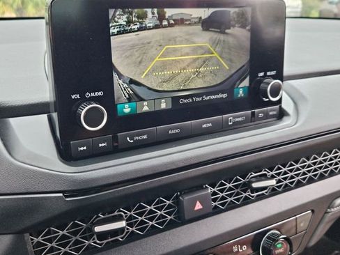 Used 2025 Honda Accord SE image 17