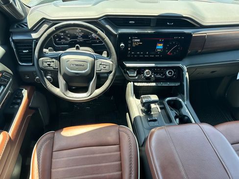 Used 2025 GMC Sierra 1500 Denali Ultimate AWD/4WD image 23