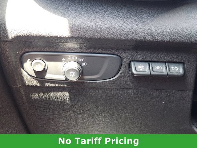 Used 2021 Buick Envision Essence w/ Technology Package I FWD image 22