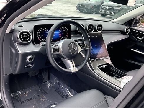 Used 2023 Mercedes-Benz C 300 4MATIC Sedan image 18