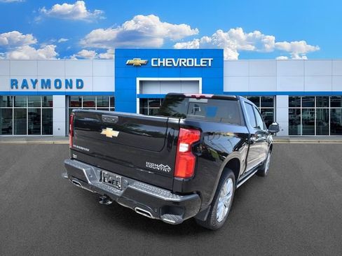Certified 2023 Chevrolet Silverado 1500 High Country AWD/4WD image 3