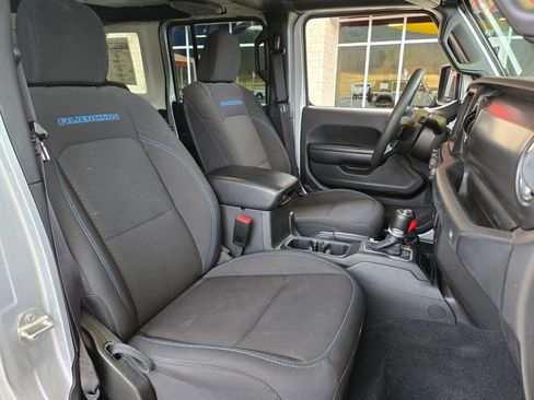 Used 2023 Jeep Wrangler Unlimited Rubicon 4xe w/ Cold Weather Group image 25
