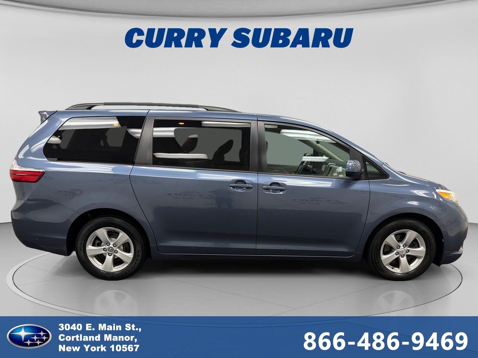 Used 2017 Toyota Sienna LE FWD image 6