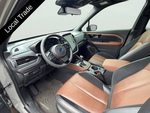Used 2025 Subaru Forester Touring w/ Popular Package - Touring AWD/4WD image 9
