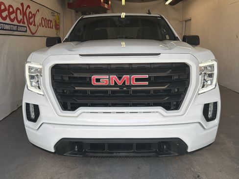 Used 2022 GMC Sierra 1500 Elevation RWD image 3