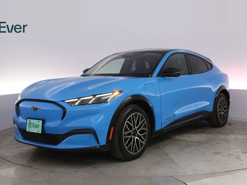 Used 2024 Ford Mustang Mach-E Premium image 2