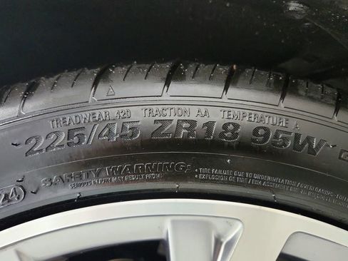 Used 2017 Volkswagen Golf Alltrack SEL image 38