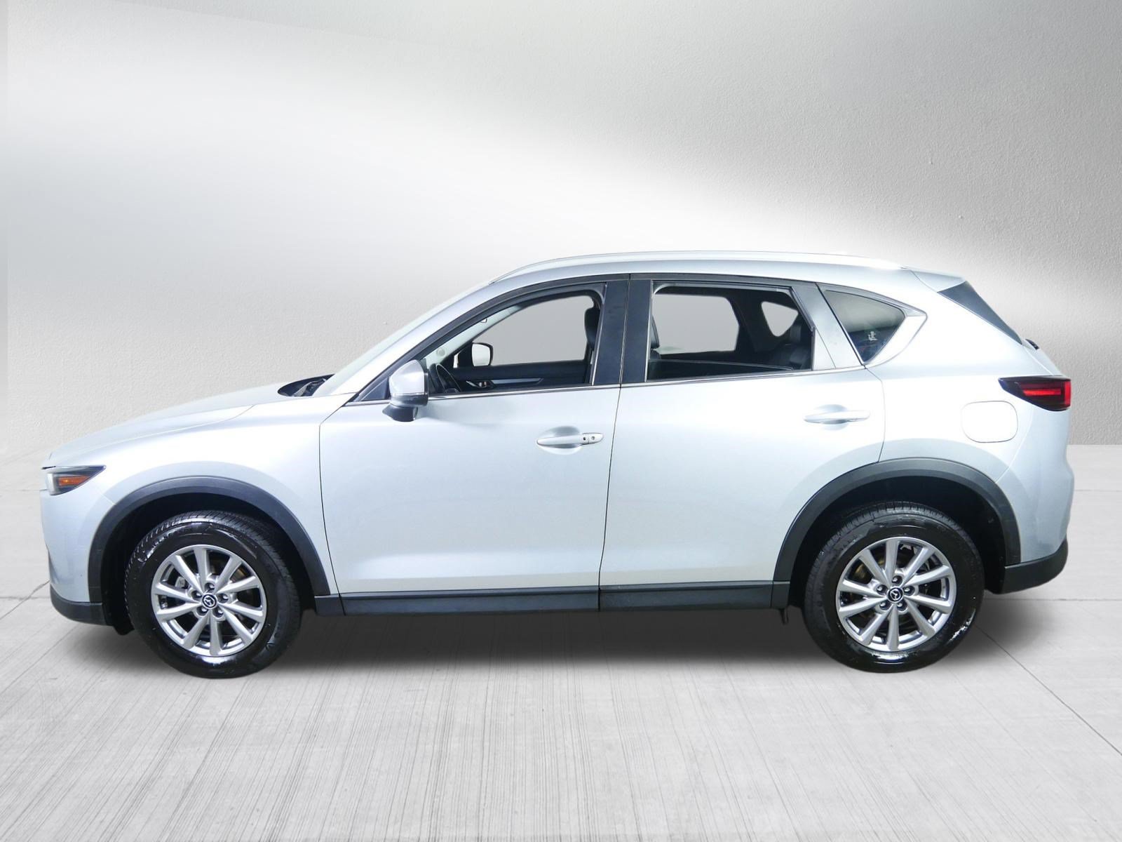 Used 2022 MAZDA CX-5 AWD 2.5 S w/ Select Package image 4